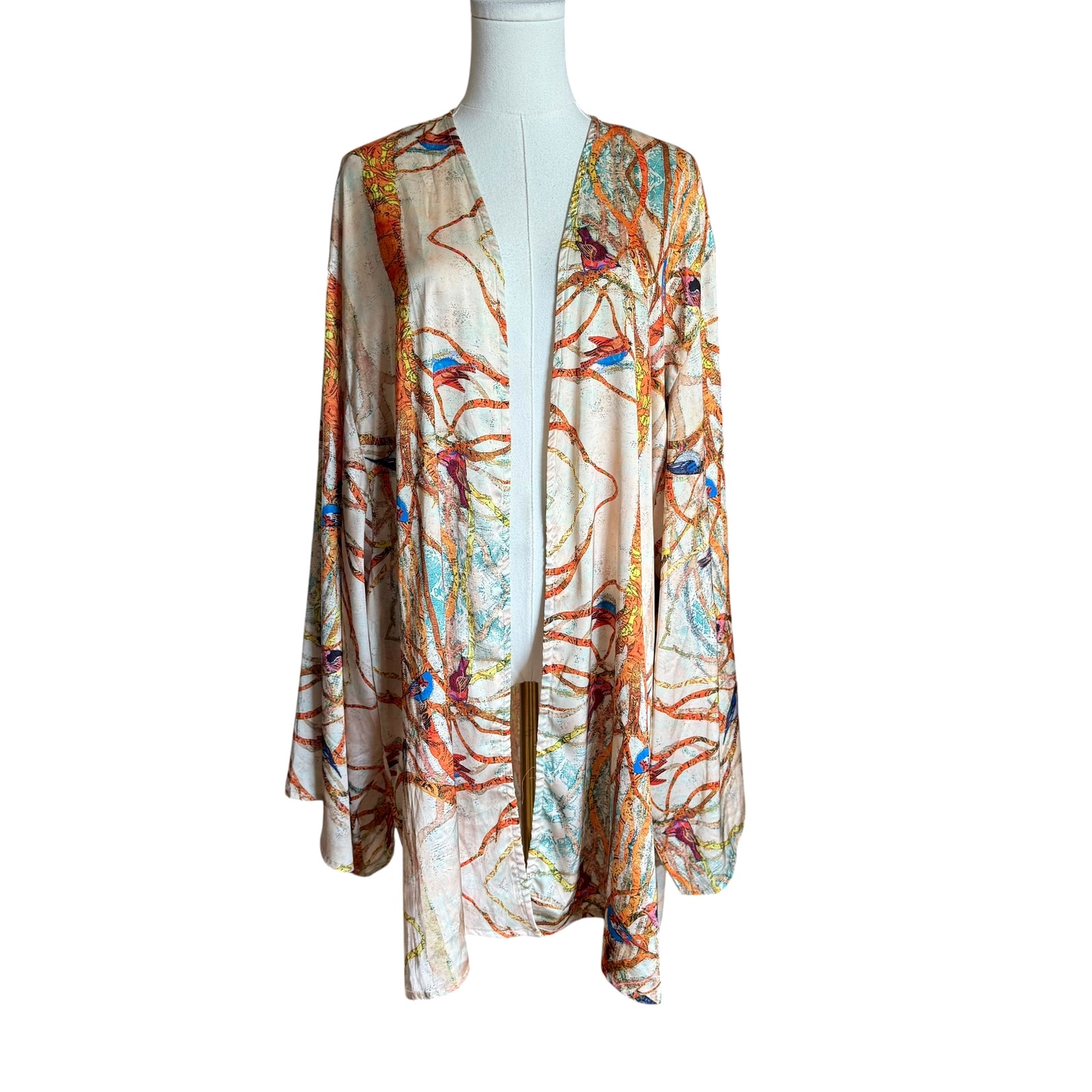 Chic Le Frique Satin Kimono Wrap Top Shorts Set Bird Print Resort Lounge S/M — image 7 of 8
